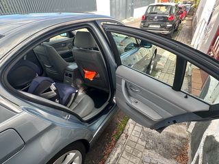 BMW 330i 258cv 6 cilindros