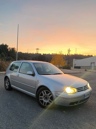 Volkswagen Golf 2002