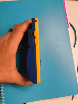 Nintendo Game Boy Color Edición Pikachu