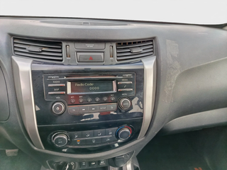 Nissan Navara 4*4 + IVA DEDUCIBLE 13000KM!