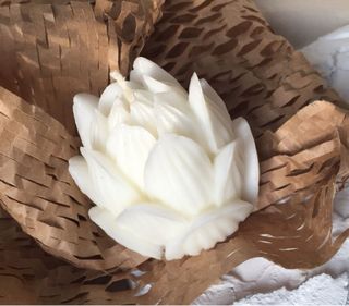 Candela Loto Cera Soia Pietra