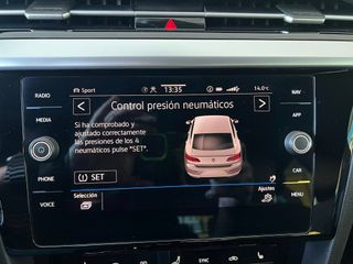 Volkswagen Arteon R-LINE  2.0 TDI DSG7  150cv