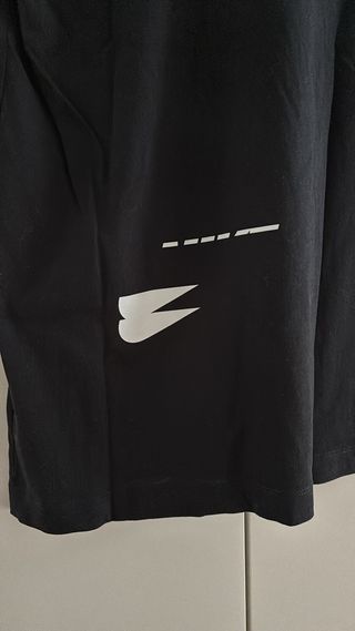 Camiseta Nike Talla S Negra