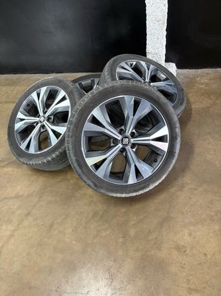 Lote 4 llantas SEAT originales 18’
