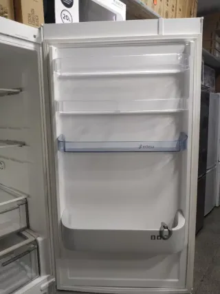 Nevera Edesa, 1.85x60cm