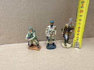 Soldatini Militari 14 pezzi