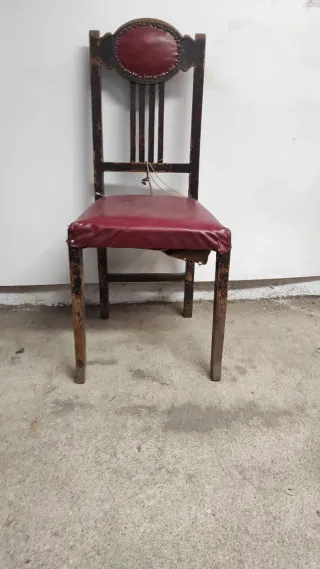 Silla antigua teatro Calderón