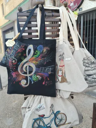 Regalos pintados a mano personalizados.piezas unic