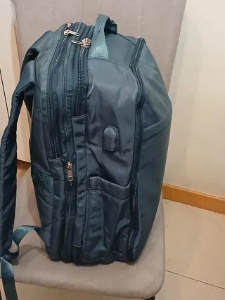 Mochila de viaje con vacío