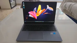 Portátil Huawei Mate D16 2024 i5 512GB SSD