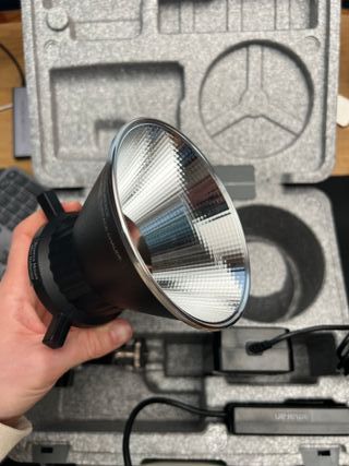 Amaran COB 60x S Luz LED
