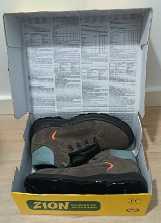 Zapatos de seguridad ZION marrones y grises