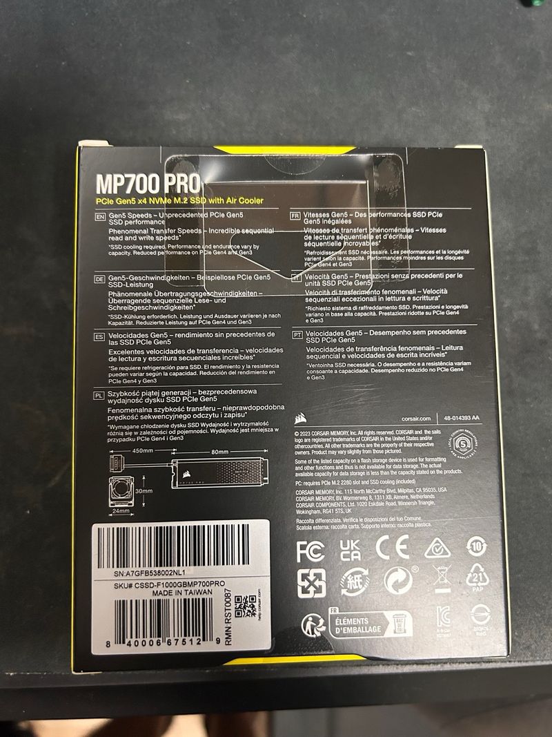 Corsair MP700 PRO SSD PCIe Gen5 NVMe