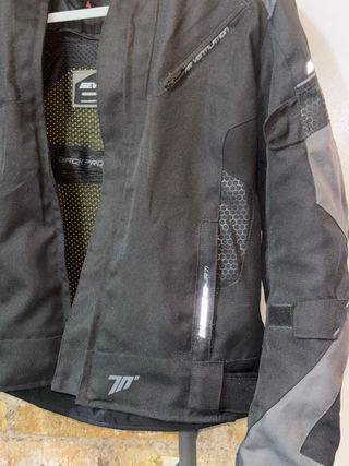 CHAQUETA CORTA RACING INVIERNO MUJER SEVENTY