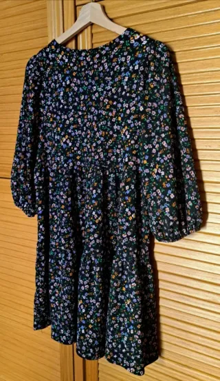 REBAJADO! Vestido corto Bershka estampado floral