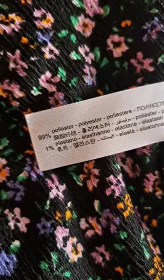 REBAJADO! Vestido corto Bershka estampado floral