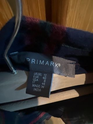 Camisa de cuadros azul y roja