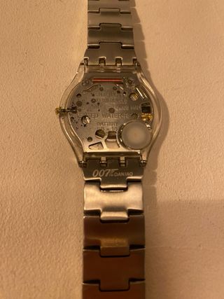Reloj Swatch James Bond 007