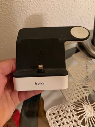 Base Carga Belkin iPhone y Apple Watch