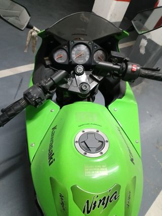 Kawasaki Ninja 250R –  NO ARRANCA - INUNDADA