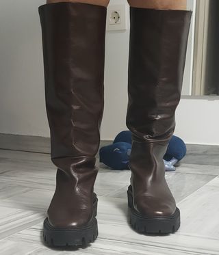 Botas altas piel marrón T.39 seminuevas