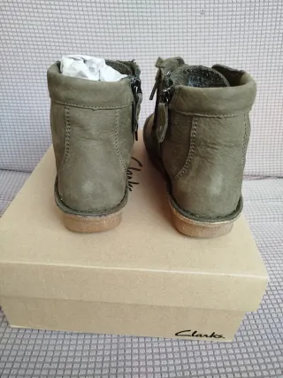 Botines Clarks Piel Verde