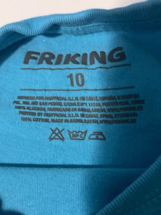 Lote Naruto: camiseta, figura y monedero