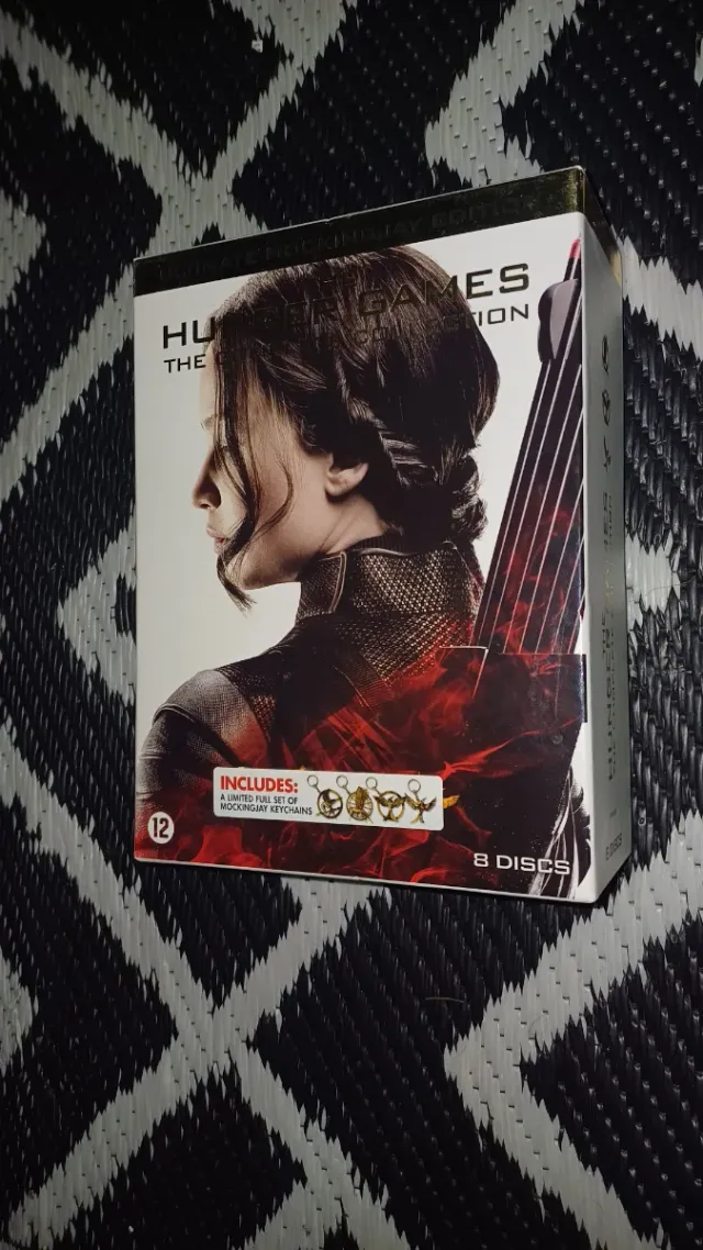 COFRE BOX COLECCIONISTA SAGA LOS JUEGOS DEL HAMBRE