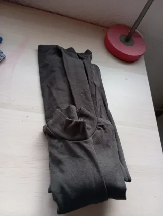 Vestido largo negro cuello alto