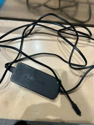 Patinete Eléctrico Negro Ninebot