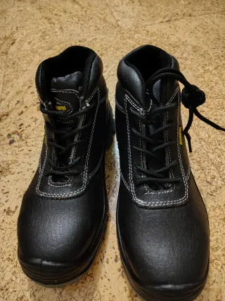 Botas de seguridad negras