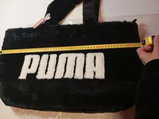 Bolso PUMA peluche negro