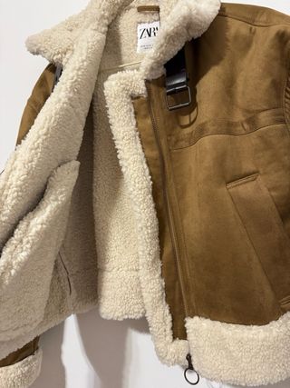 Chaqueta borreguito Zara marrón