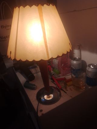 Lámpara de mesa Flying Tiger Copenhagen