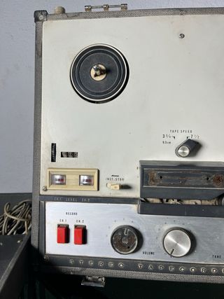 Magnetofón Sony TC 200