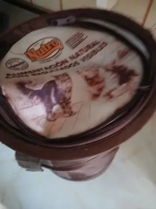 Jaula para ninfas y pájaros