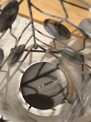 Portacandele in metallo con decorazioni