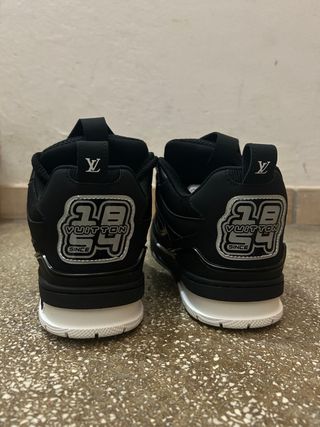 Louis Vuitton Sneakers Nere e Bianche