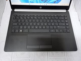 Portatil HP 14-CF2001NS (1789)