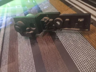 Patalamparas Portón Seat Ibiza 6L