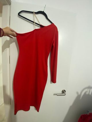 Vestido rojo de fiesta una manga