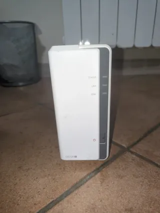 Synology DS120J + HDD 1TB