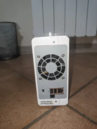 Synology DS120J + HDD 1TB