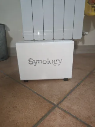 Synology DS120J + HDD 1TB