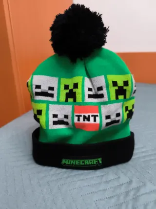 Gorro Minecraft Verde y Negro