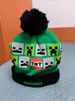 Gorro Minecraft Verde y Negro