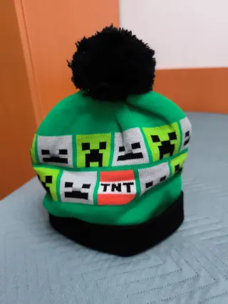 Gorro Minecraft Verde y Negro