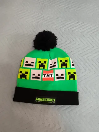 Gorro Minecraft Verde y Negro