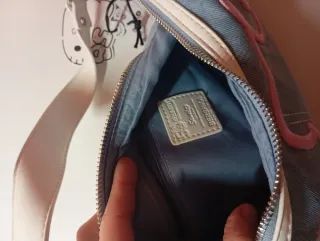 Bolso Hello Kitty Bershka Denim Rosa