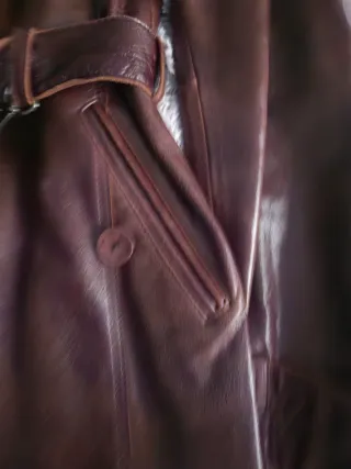 Abrigo de cuero auténtico trench CORTIPEL de